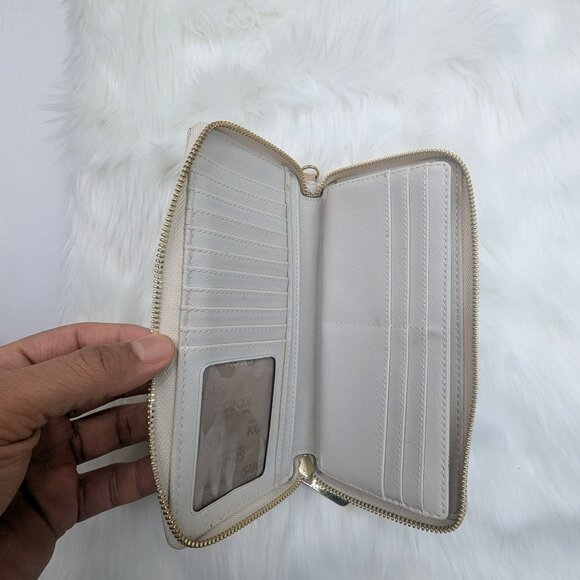 Michael Kors Jet Set Travel Continental Zip Around Wallet - Picture 6 of 14